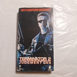 Terminator 2: Judgment Day (VHS, 1991) Carolco